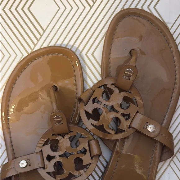 Tory Burch Miller Tan/Brown Sandals - size 7 - Picture 2 of 5
